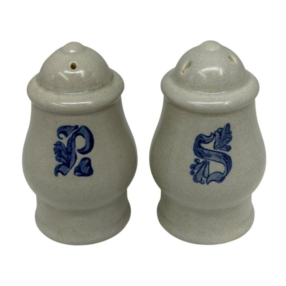VTG Pfaltzgraff Yorktowne Salt & Pepper Shakers 4.25" Stoneware‎ Set w/ Stoppers